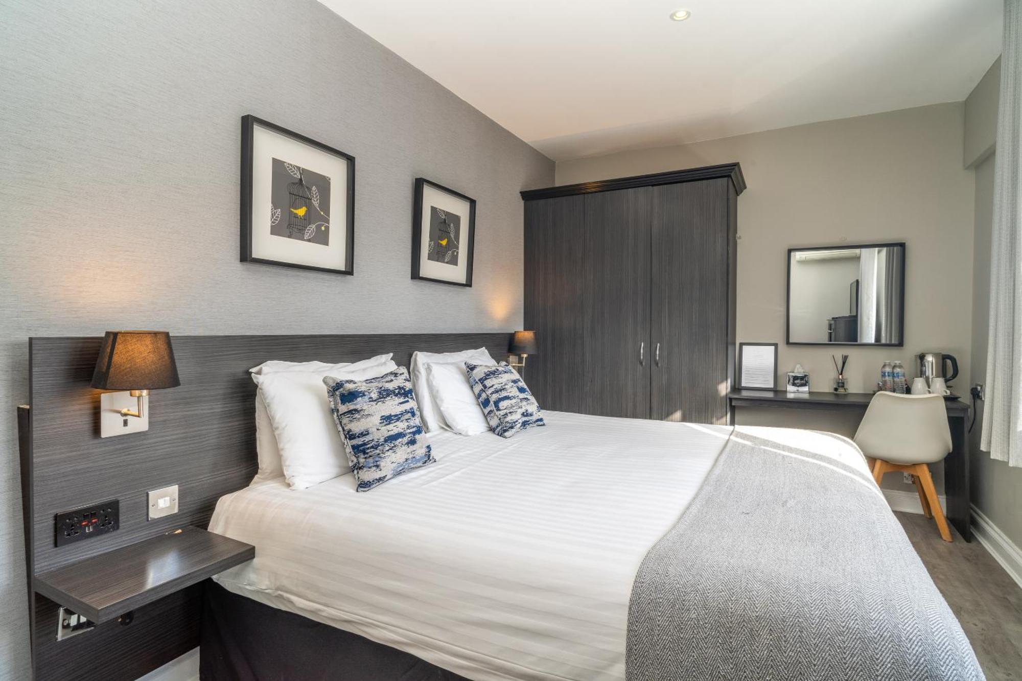Croft Court Hotel London Rum bild
